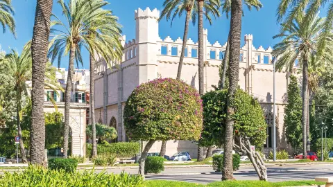 Einstige Warenbörse La Llotja-placeholder